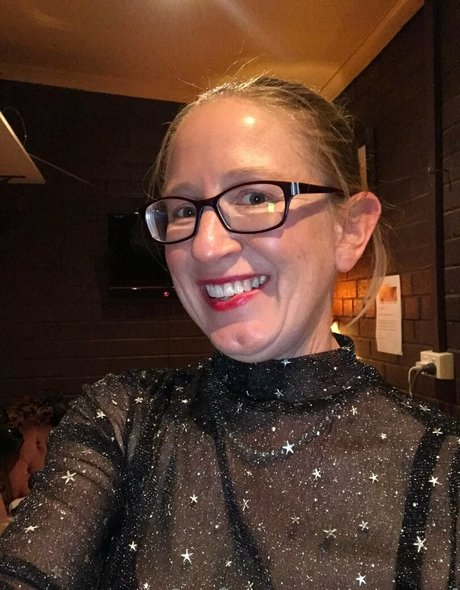 dr mcqueef pornographic actress photo