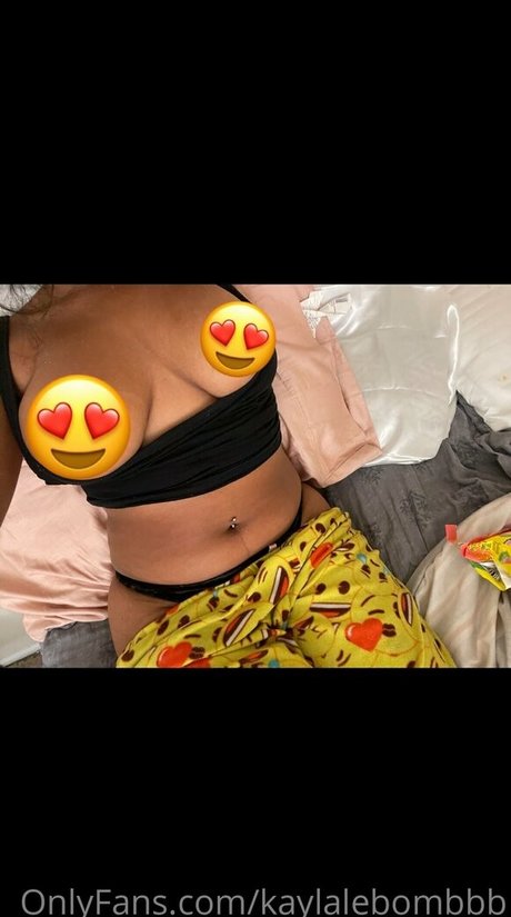 kaylalebombbb pornstar art gallery