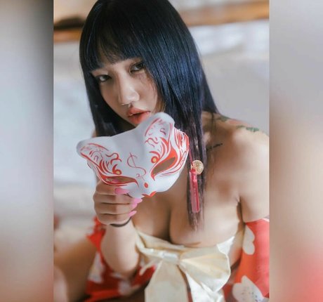 ChloeChoi420 star sexy gallery