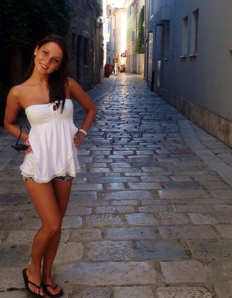 Foxy Di erotic star archive