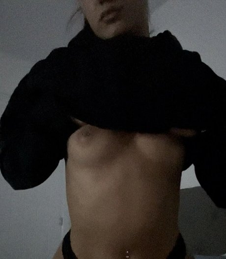 Eleanor Horn nice star pic