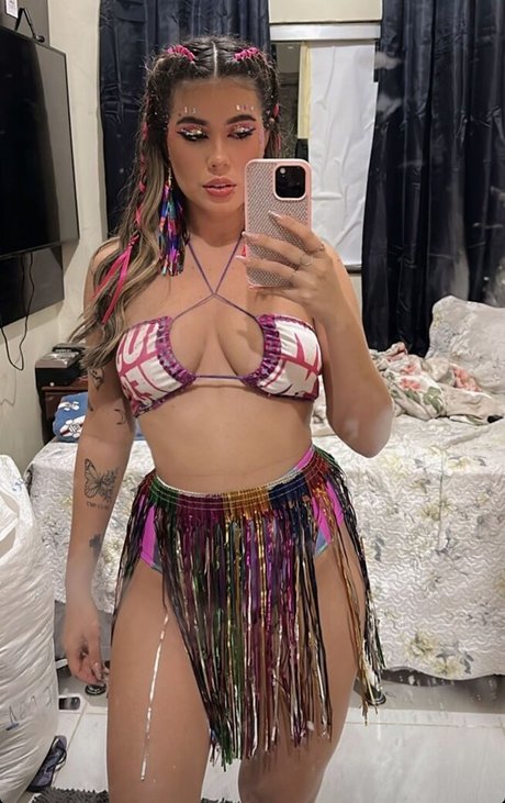 Carlevellyn hot model galleries