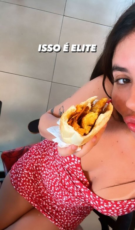 Carlevellyn pornographic star pictures