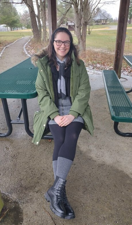 trippyhippie demise pornstar pretty photo