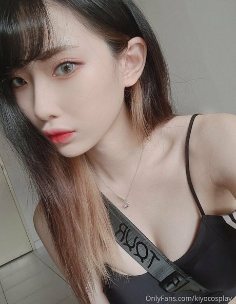 Kiyocosplay nude pornstar gallery