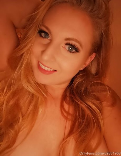 gushinggeegeefree porn star pic