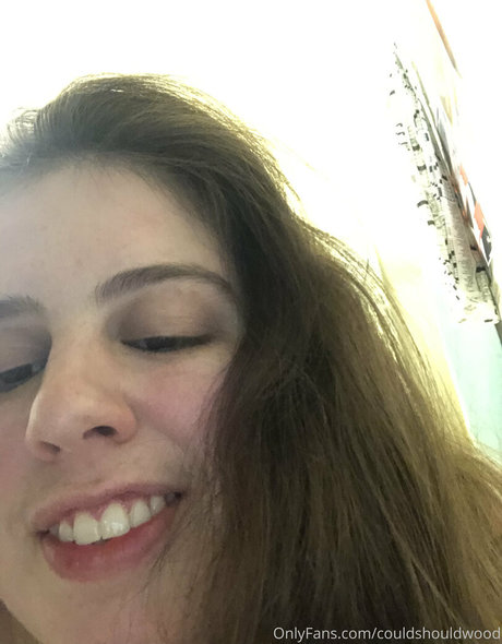 couldshouldwood star erotic picture