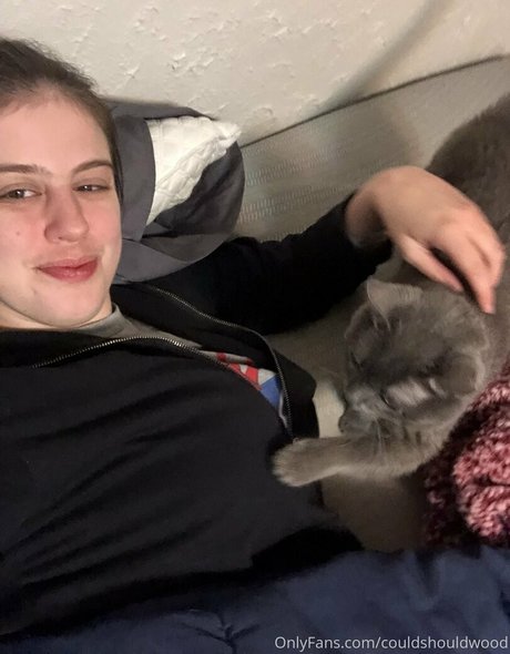 couldshouldwood porn star galleries