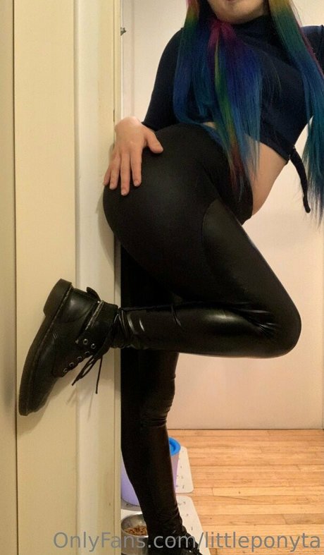 littleponyta nude actress archive