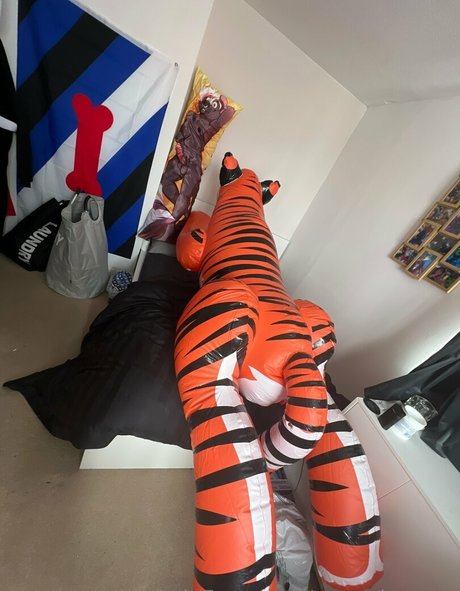 squeaky pup sex pornstar archive