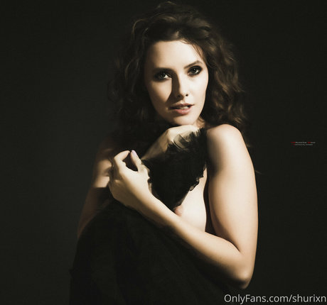 Stasja Majer erotic model archive