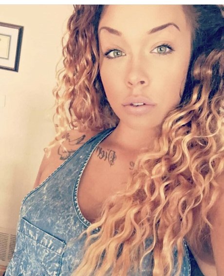 devine honeybb star adult pics