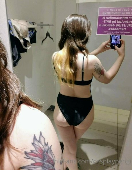 cosplaypengi free actress picture