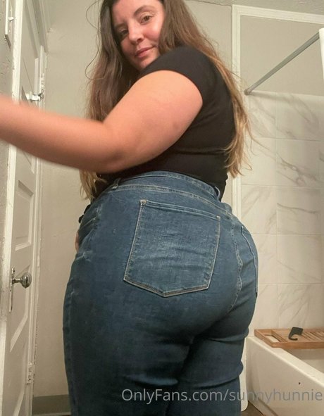 Sunnyhunnie star free pictures