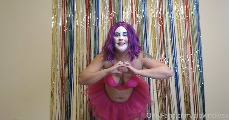 clowndivax model high quality pic