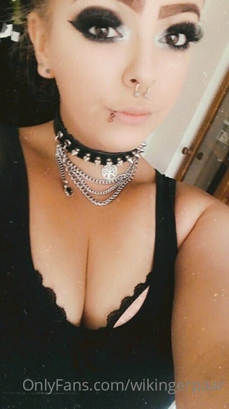 wikingerpaar hot actress pictures