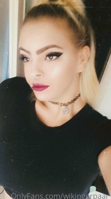 wikingerpaar adult actress img