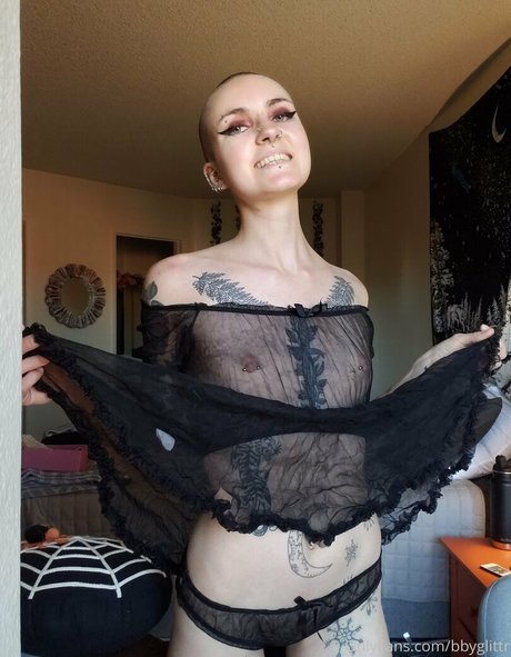 onlyfaery porn actress img