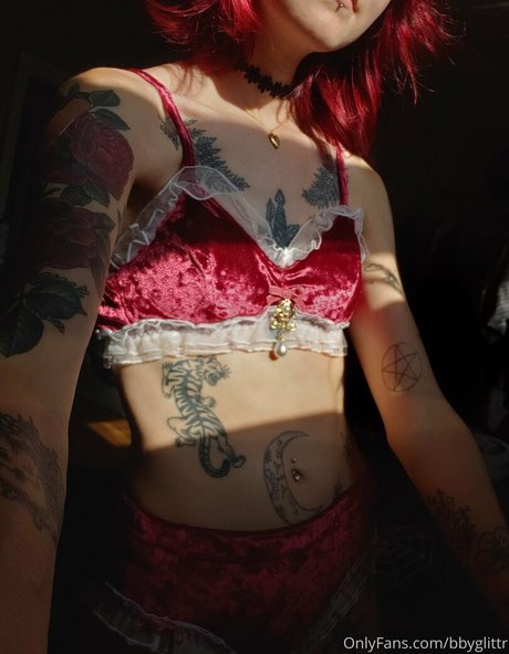 onlyfaery porn model image