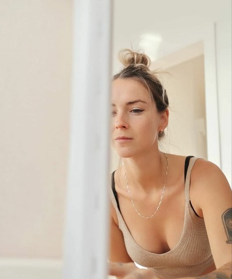 Saremm pornstar nice picture