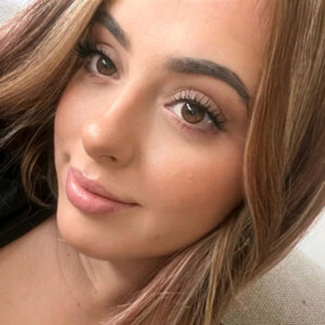 Channelsonnery model exclusive photos