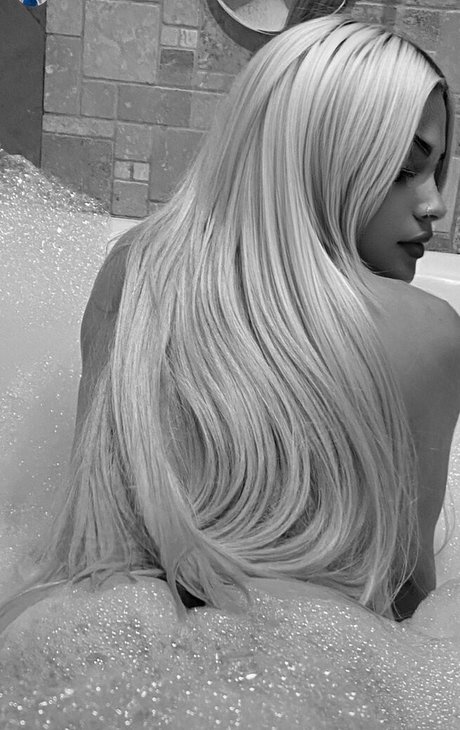 Alejandra Barbie beautiful actress pictures