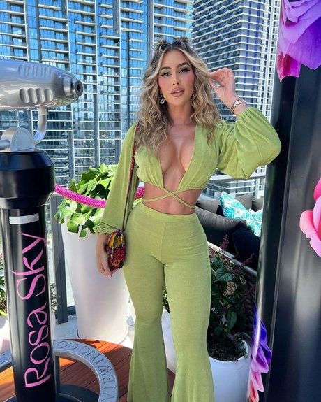 Claudia Sampedro star nice img