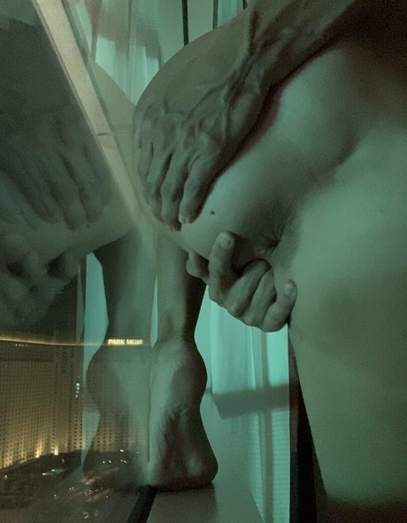 ashsmashes star exclusive images