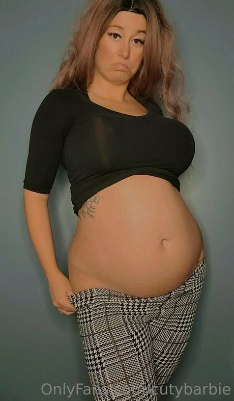 cutybarbie model exclusive img