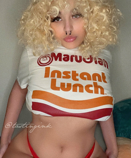 tastingink star nude pics