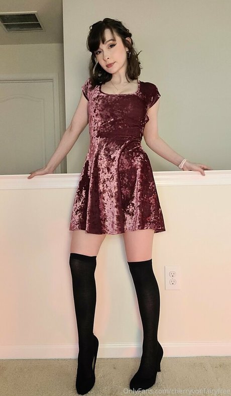 cherryvonfairyfree sexy actress pic