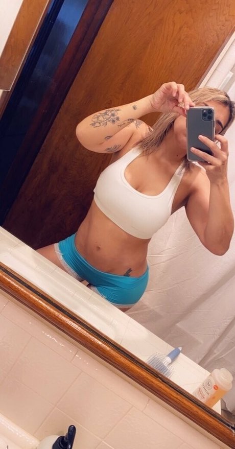 alexataylorfree nude star pictures