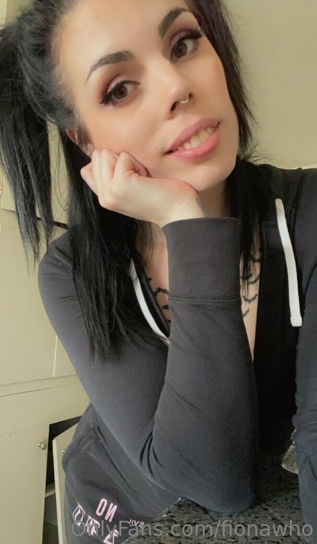 fionawho pornstar nude archive