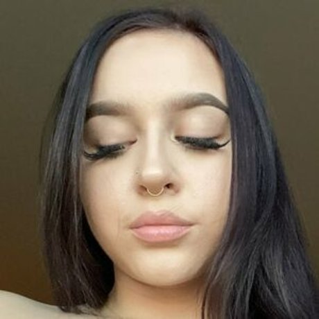 Alexis Luv star pretty picture