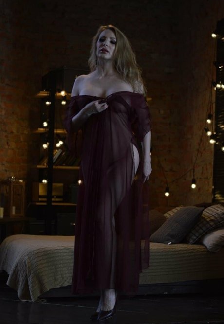 sexy mom 69 model porn gallery