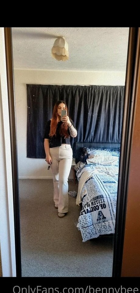 bennybee pornstar erotic images