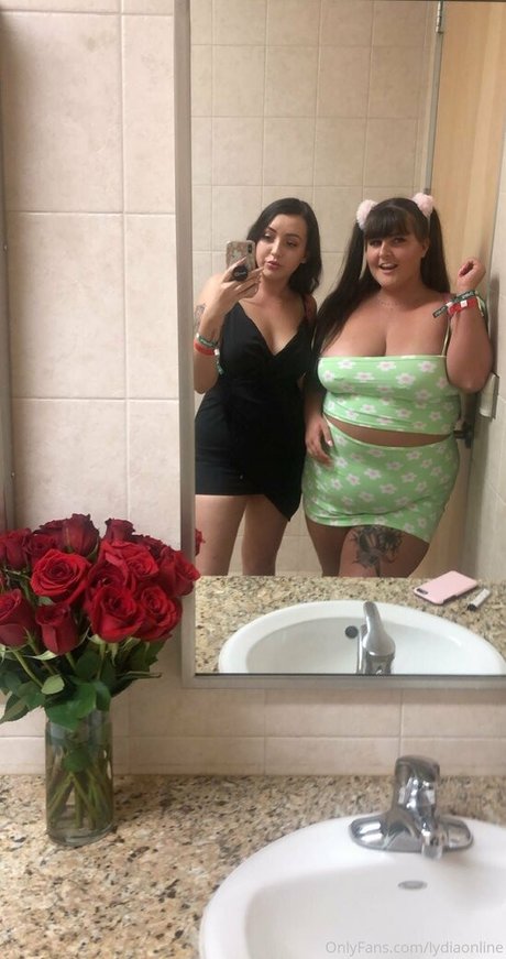 lydiaonline star nice pics