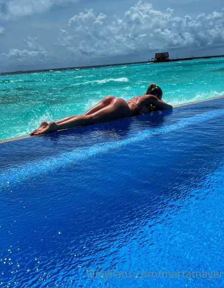 martamayer high quality model images