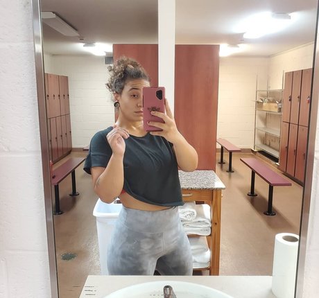 Emm Loomis model art pictures