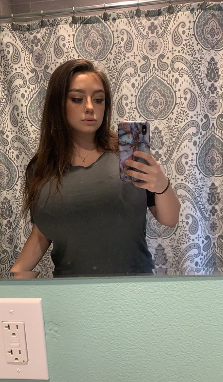 JuicyJade free actress image