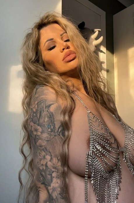 sandrareichefree top pornstar image