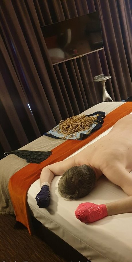 pixiepeemagic model nudes pics