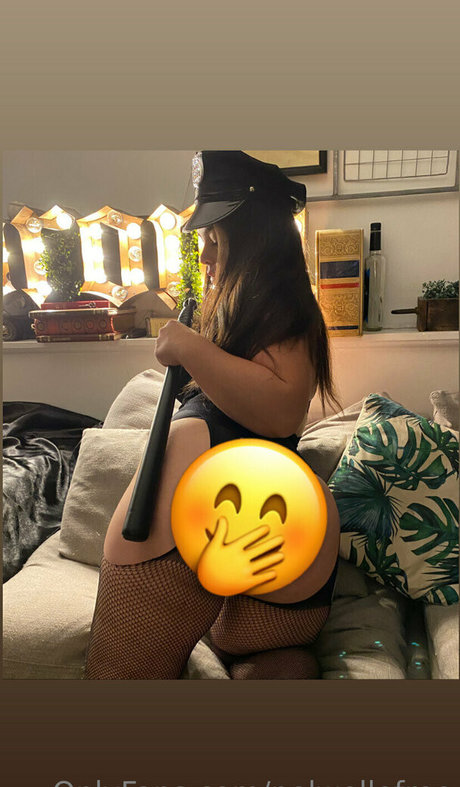 nelwellefree pornstar adult pic