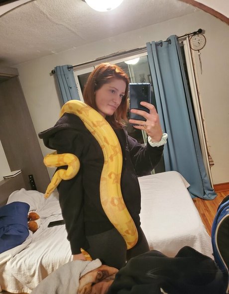 mikaylarainesfans model porn photos