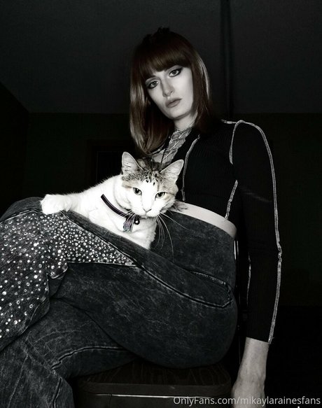 mikaylarainesfans model exclusive galleries