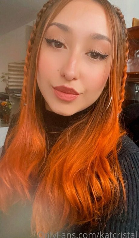 katcristal model nude img
