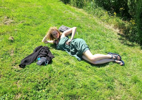 onasinova erotic model pictures