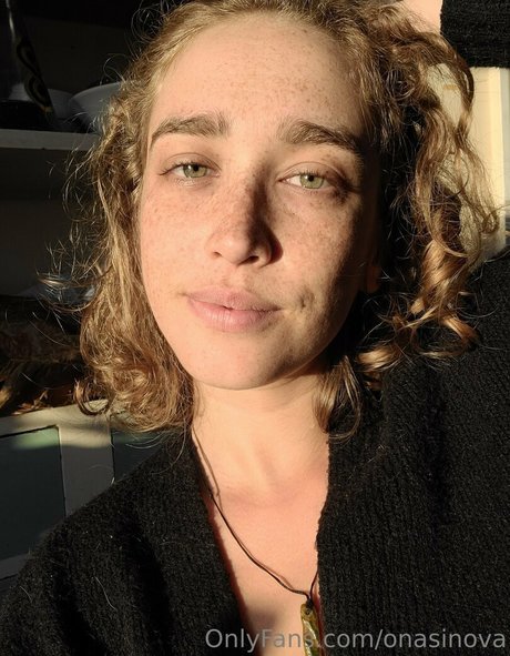 onasinova perfect model img