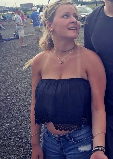 Bridget N porn actress photos