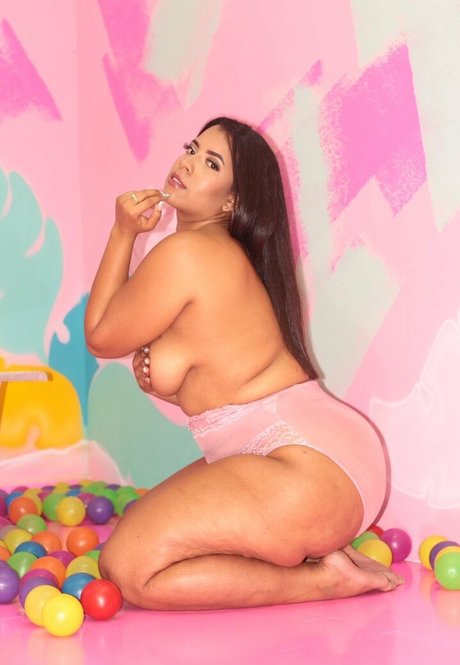 Boom Sar naked actress archive